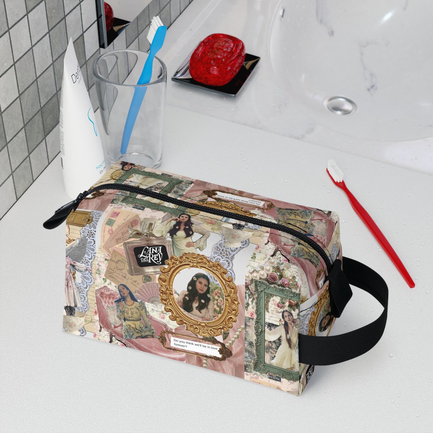 Lana Del Rey Victorian Collage Toiletry Bag