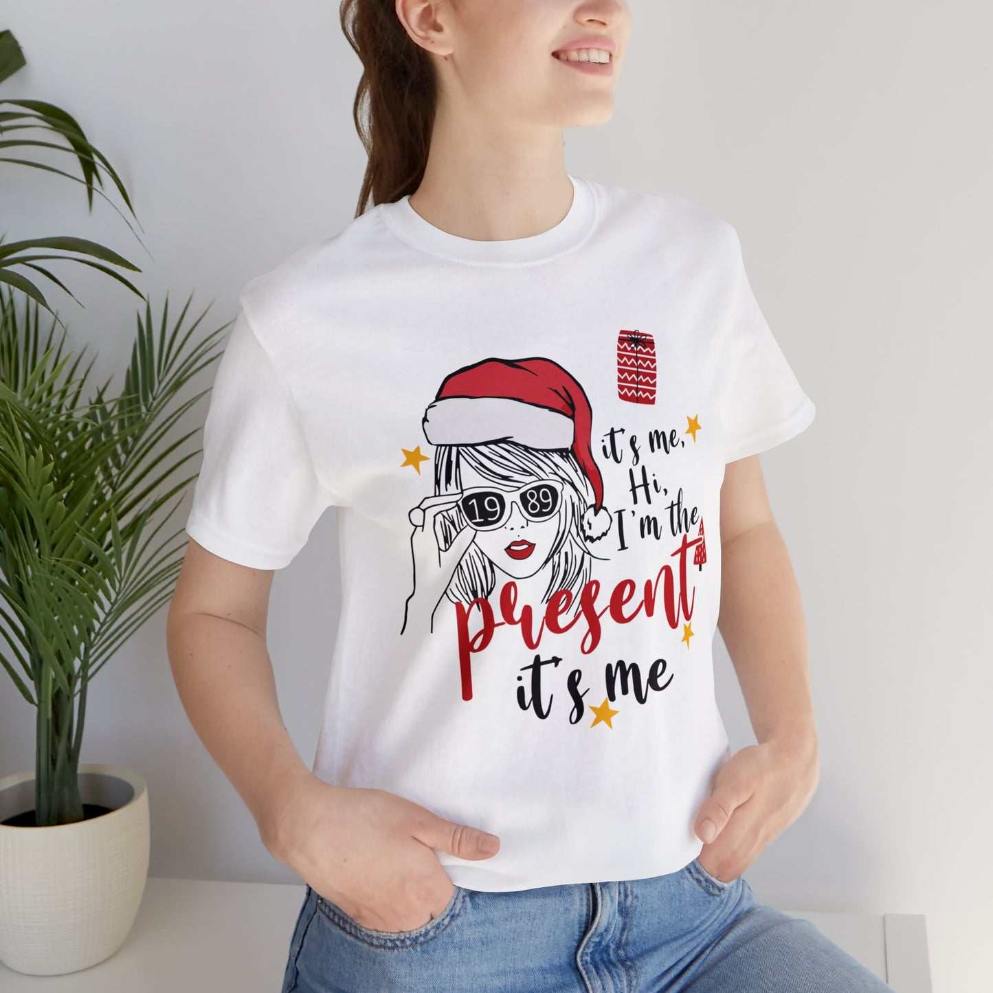 Taylor Swift I'm The Present Unisex Jersey Short Sleeve Tee Shirt