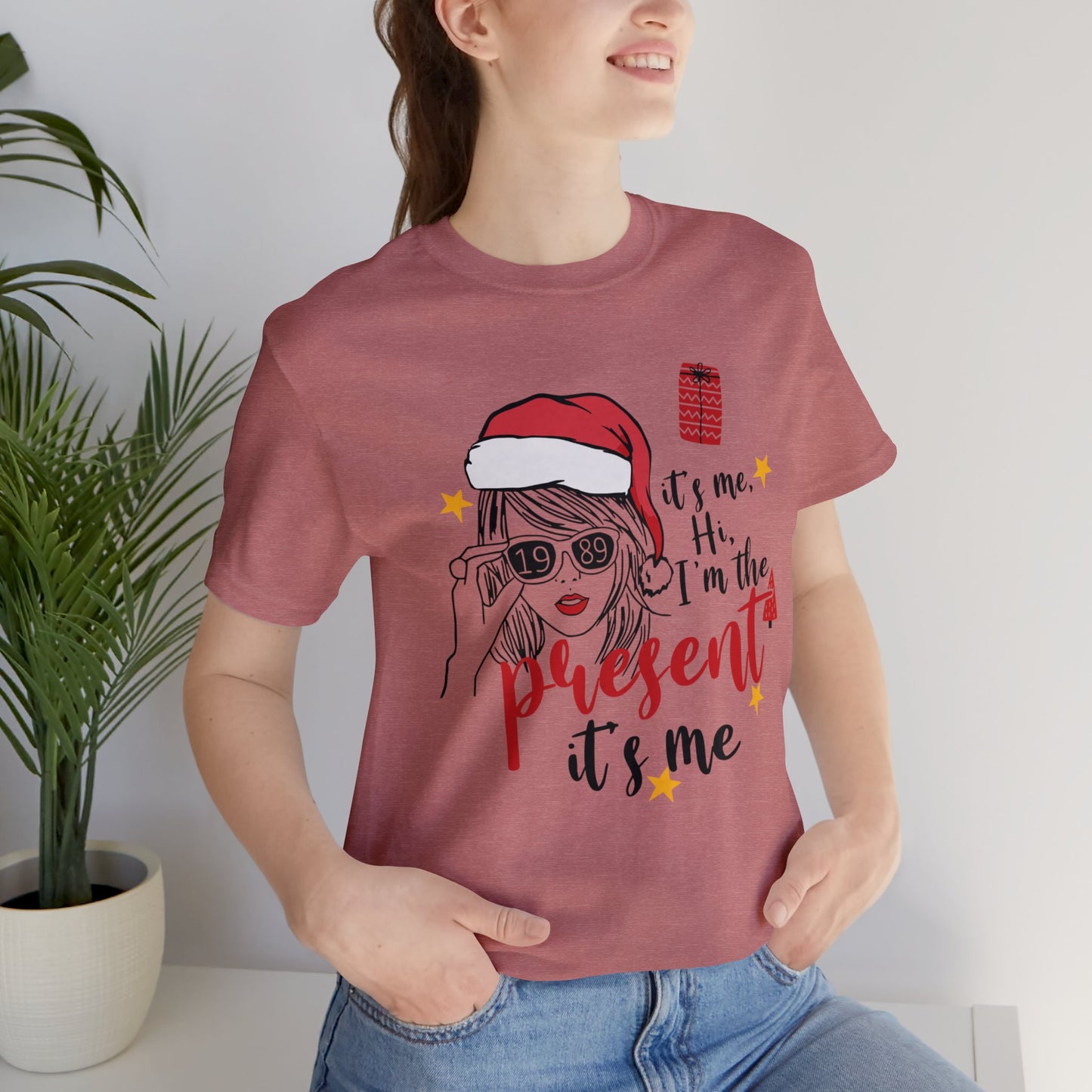 Taylor Swift I'm The Present Unisex Jersey Short Sleeve Tee Shirt