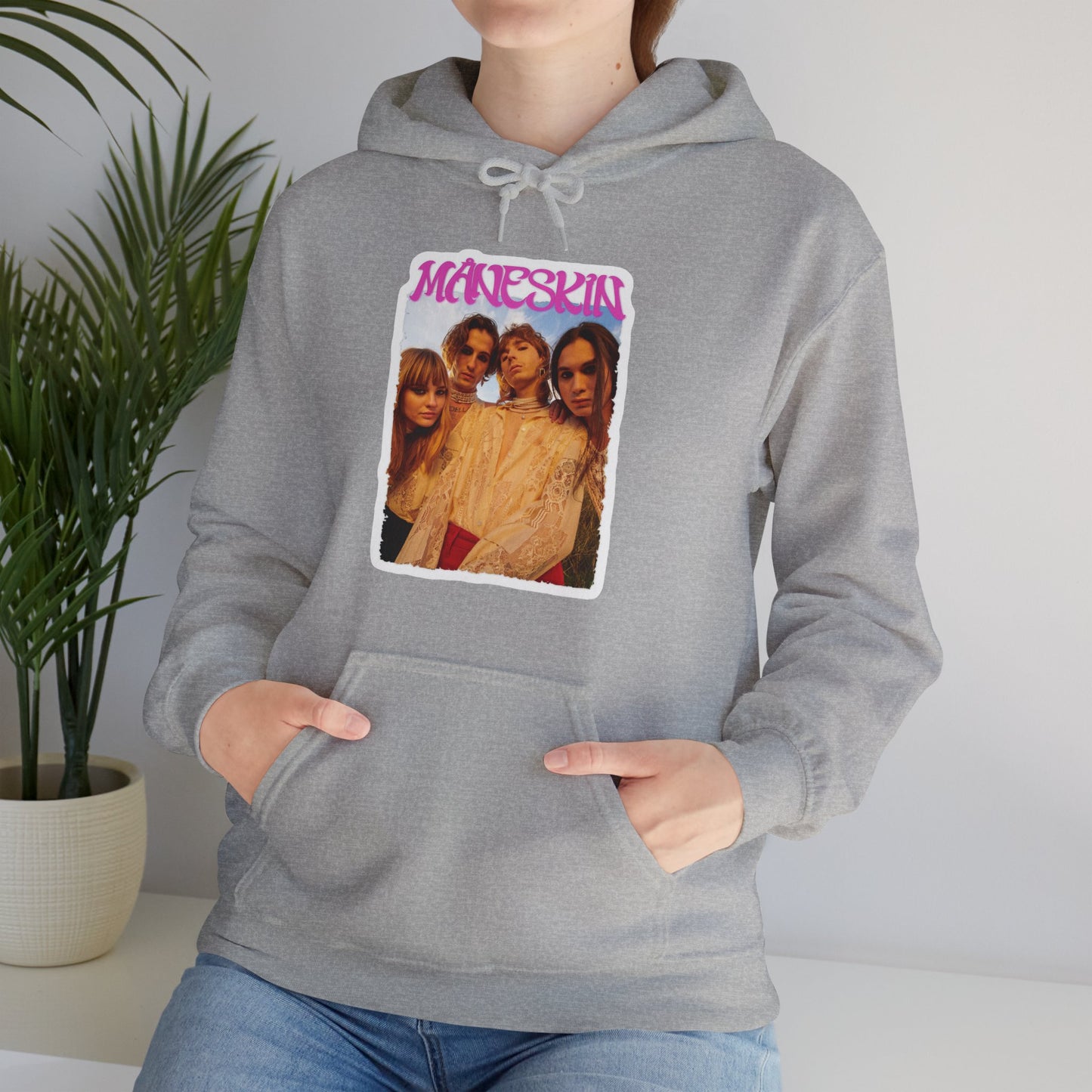 Måneskin Group Photo Unisex Heavy Blend Hooded Sweatshirt